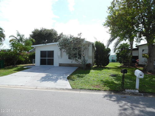 922 Bougainvillea Circle, Barefoot Bay, FL 32976