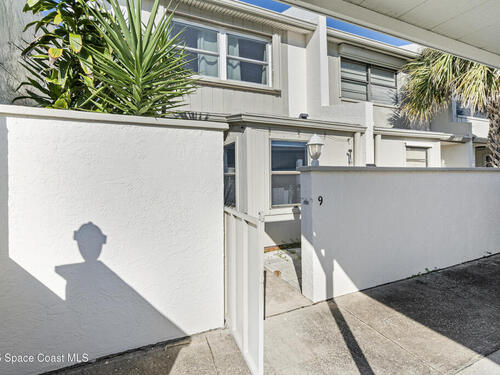 142 Palmetto Avenue, Indialantic, FL 32903