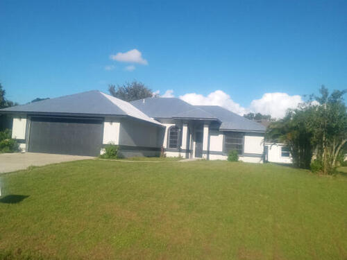 591 Londonderry Circle SE, Palm Bay, FL 32909