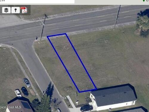 Queen Street, Titusville, FL 32780