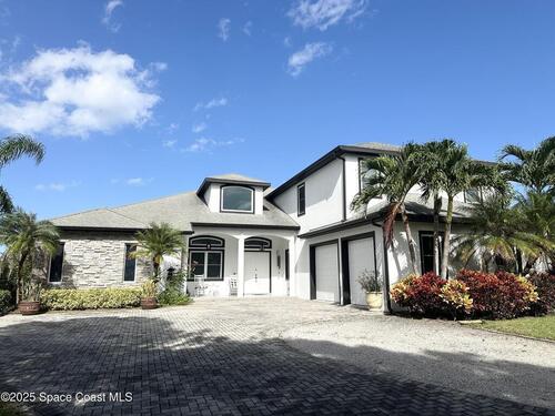 4762 Blossom Ridge Place, Grant, FL 32949