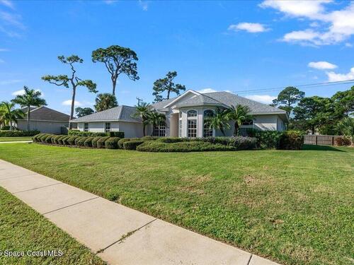 2345 Marsh Harbor Avenue, Merritt Island, FL 32952