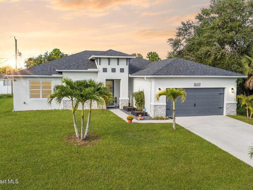 1849 Bermuda Court NW, Palm Bay, FL 32907