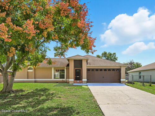 220 Lanack Road SE, Palm Bay, FL 32909