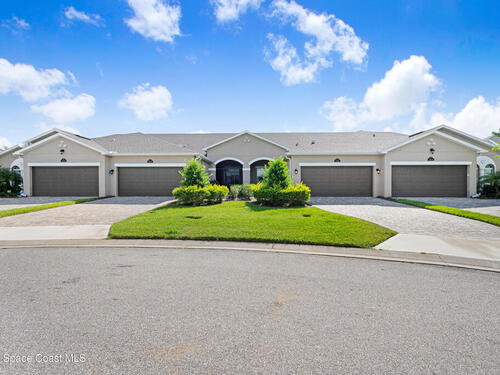 8313 Loren Cove Drive, Melbourne, FL 32940