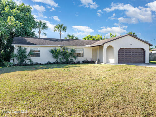 1337 Briarwood Court, Rockledge, FL 32955