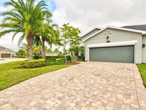 8163 Loren Cove Drive, Melbourne, FL 32940