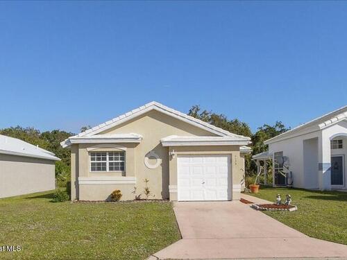 1125 Goldenrod Circle NE, Palm Bay, FL 32905