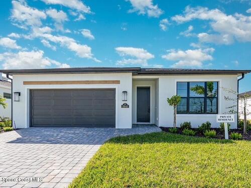 8946 Crossmolina Drive, Melbourne, FL 32940