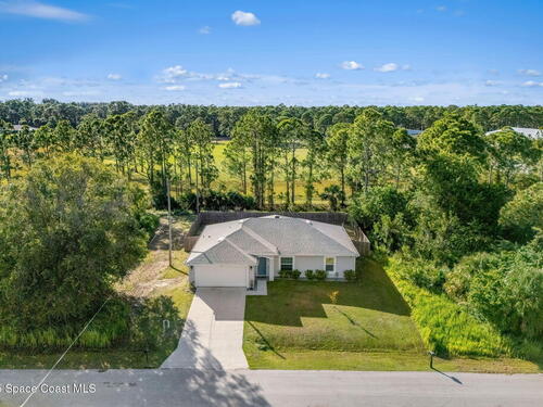610 Wildmer Road SW, Palm Bay, FL 32908