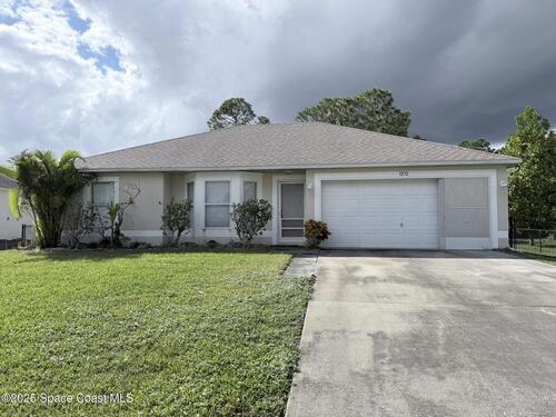 3232 Wallace Avenue SE, Palm Bay, FL 32909