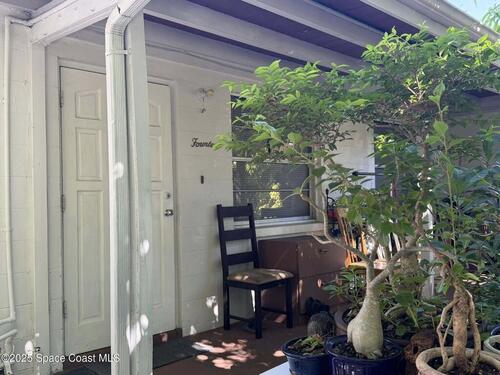 14 W Alma Drive, Melbourne, FL 32935