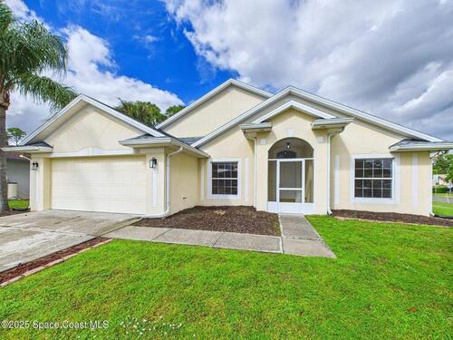 207 Alcantarra Street NW, Palm Bay, FL 32907