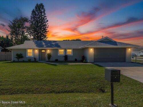 1050 Emerald Road SE, Palm Bay, FL 32909