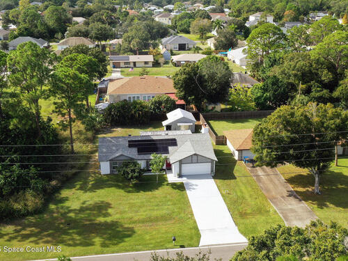 543 Americana Boulevard NW, Palm Bay, FL 32907