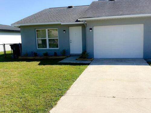 75 W Towne Place W, Titusville, FL 32796