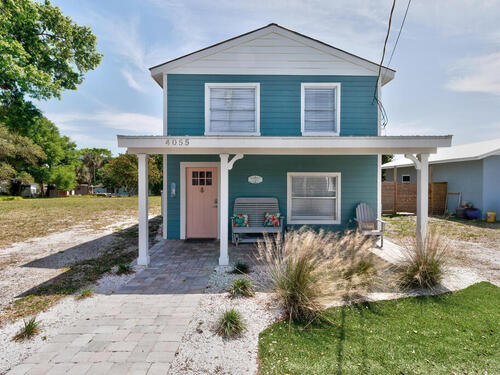 4055 Palm Avenue, Sebastian, FL 32976