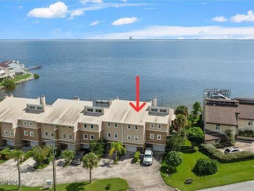 5087 Riveredge Drive, Titusville, FL 32780