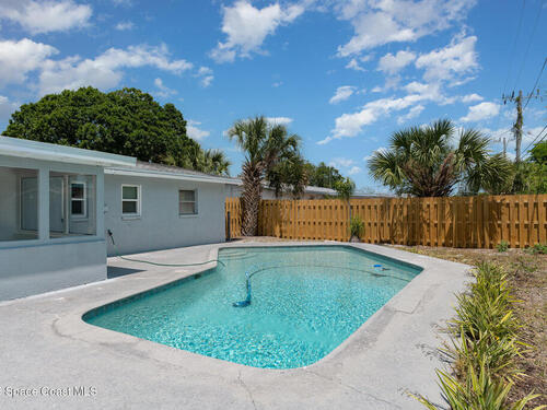 1497 Breeze Lane, Melbourne, FL 32935