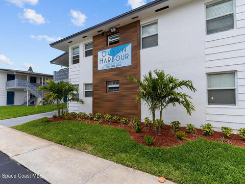 1029 Park Drive, Indian Harbour Beach, FL 32937