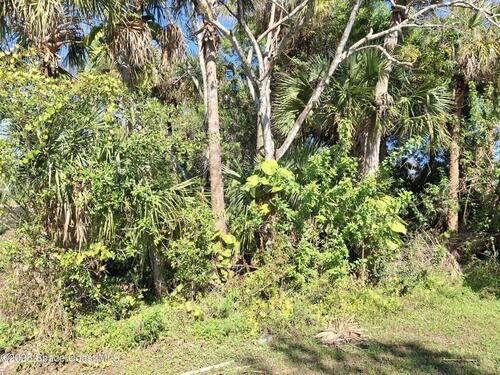 5200 Frisco Street, Cocoa, FL 32927