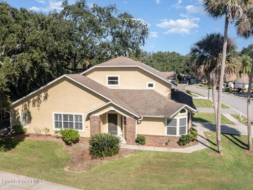 670 Lakewood Lane, Titusville, FL 32780