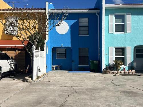 299 Chandler Street, Cape Canaveral, FL 32920