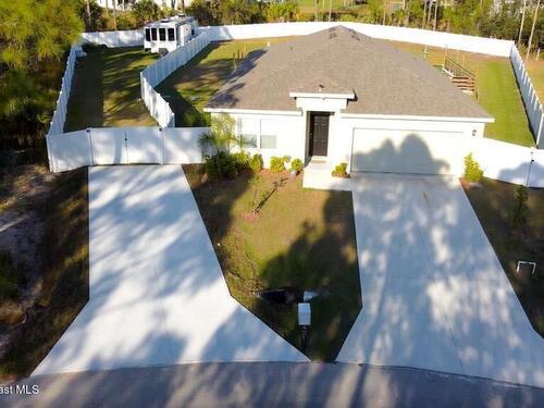 401 La Coco Street SW, Palm Bay, FL 32908