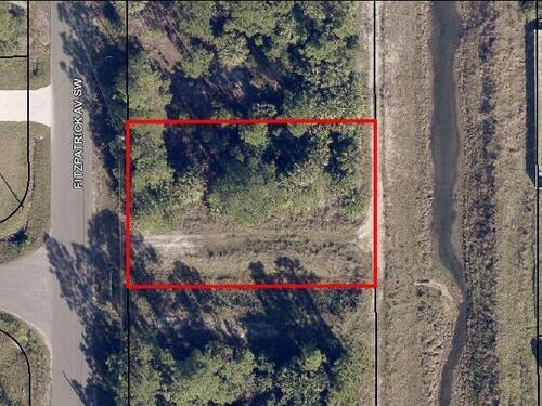 3211 Fitzpatrick Avenue SW, Palm Bay, FL 32908