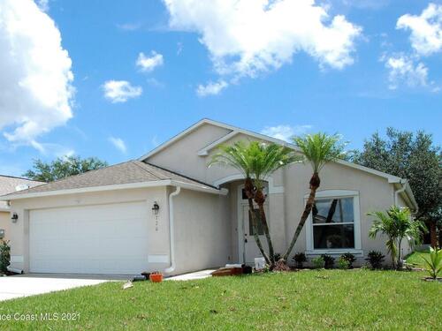 720 Wickham Lakes Drive, Melbourne, FL 32940