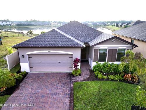 830 Remington Green Drive SE, Palm Bay, FL 32909