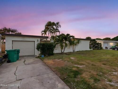 1132 Pine Tree Drive, Satellite Beach, FL 32937