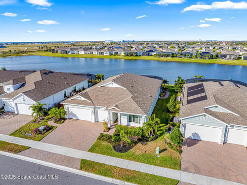 1393 Great Belt Circle, Melbourne, FL 32940
