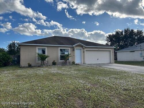 2999 Hackensack Avenue SE, Palm Bay, FL 32909