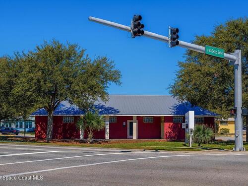 301 W Hibiscus Boulevard, Melbourne, FL 32901