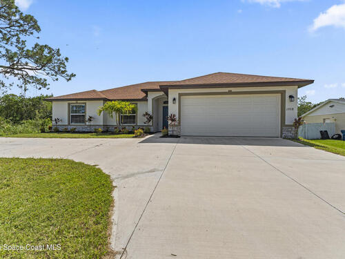 1938 Jupiter Boulevard SW, Palm Bay, FL 32908
