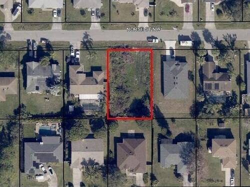 740 Norse Street NW, Palm Bay, FL 32907