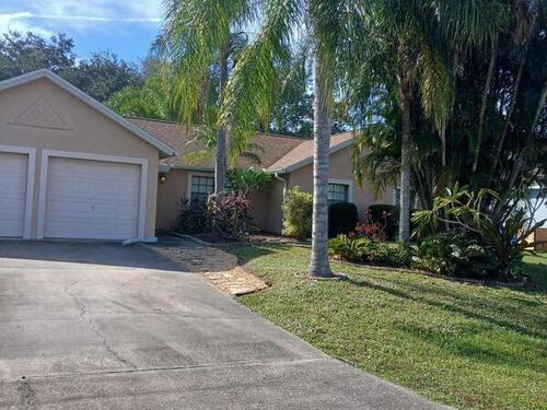 520 Avondale Road NE, Palm Bay, FL 32907