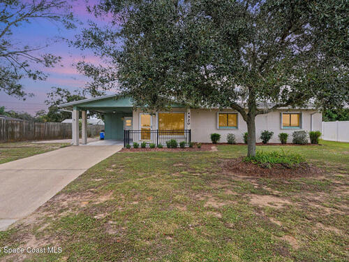 4520 Jenny Lind Drive, Mims, FL 32754