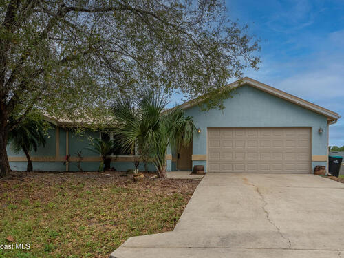 2390 Queens Street SE, Palm Bay, FL 32909