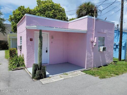 1420 Avocado Avenue, Melbourne, FL 32935