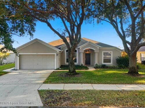 5596 River Oaks Drive N, Titusville, FL 32780