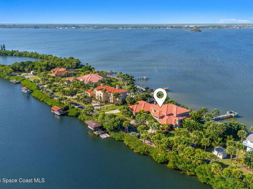 467 Spoonbill Lane, Melbourne Beach, FL 32951