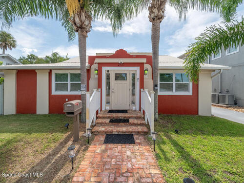 2100 Vernon Place, Melbourne, FL 32901