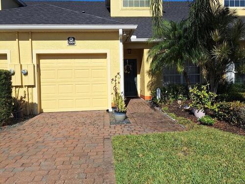 3004 Savoy Drive, Melbourne, FL 32940
