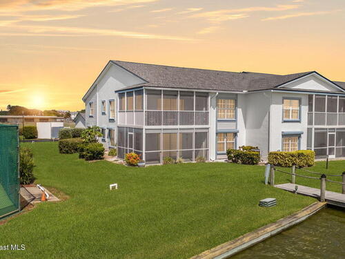 530 S Brevard Avenue, Cocoa Beach, FL 32931