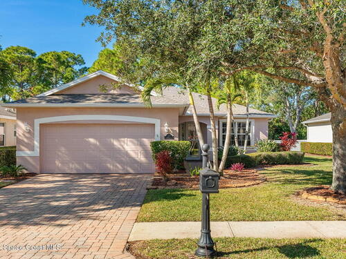 571 Gardendale Circle SE, Palm Bay, FL 32909