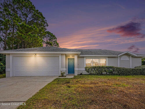 1578 Paisley Street NW, Palm Bay, FL 32907