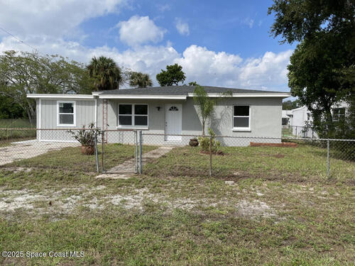 1060 Olive Street, Cocoa, FL 32922