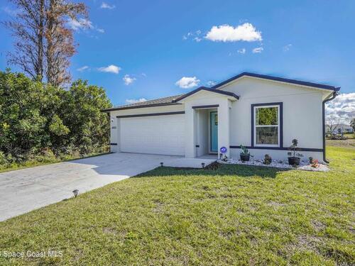 1460 Valerius Street SE, Palm Bay, FL 32909